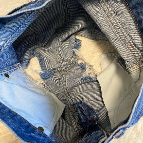 TOPSHOP Moto Rosa Distressed Denim Short - Size 2 - Picture 8 of 9